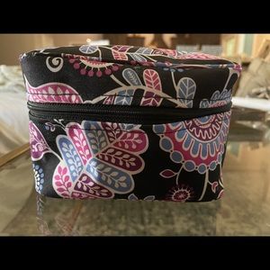 vera bradley makeup bag